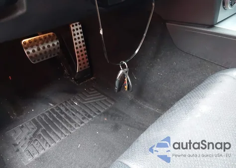 2008 Mercedes-Benz C 300 из США, поврежденный, VIN WDDGF54X48F189512